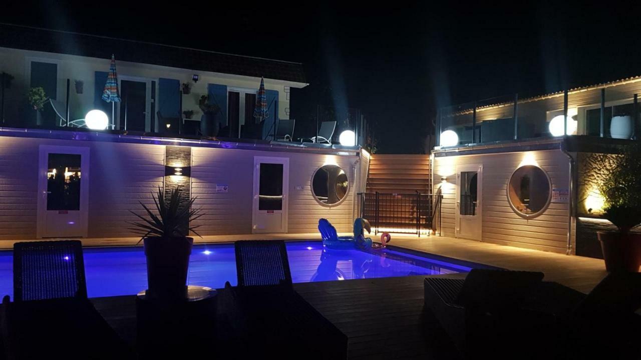 La Piscine